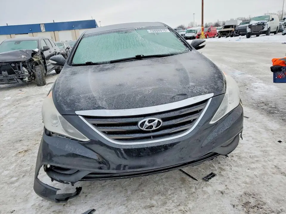 2014 HYUNDAI SONATA GLS  