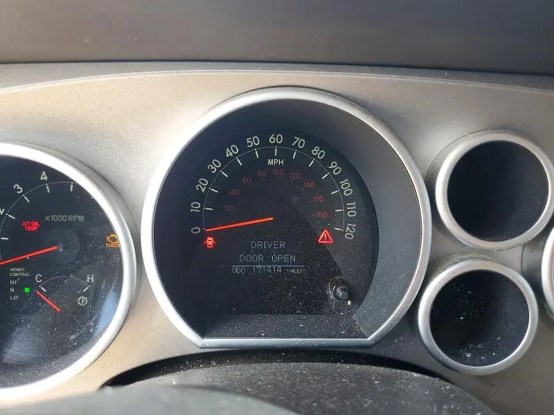 2010 TOYOTA SEQUOIA PLATINUM  