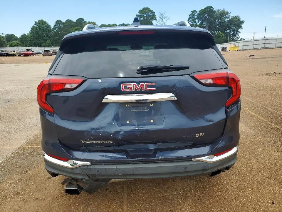 2018 GMC TERRAIN SLT  