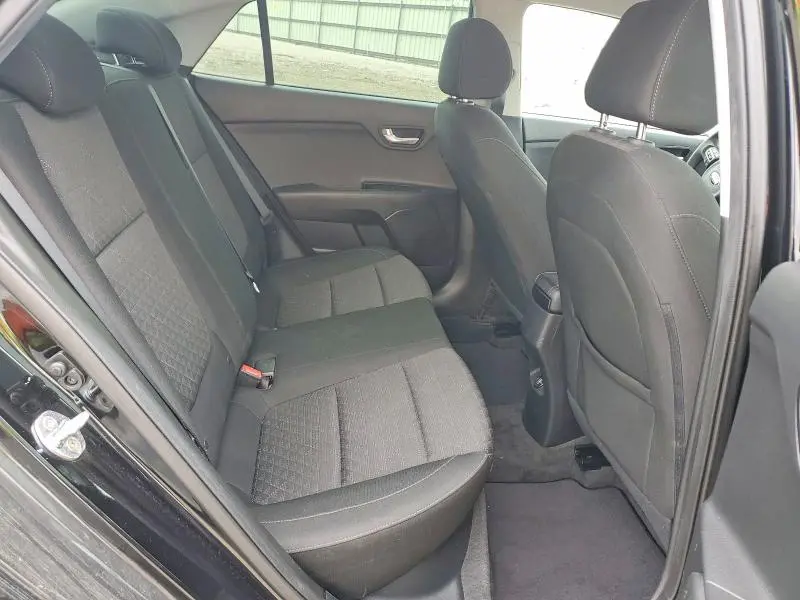 2021 KIA RIO S  