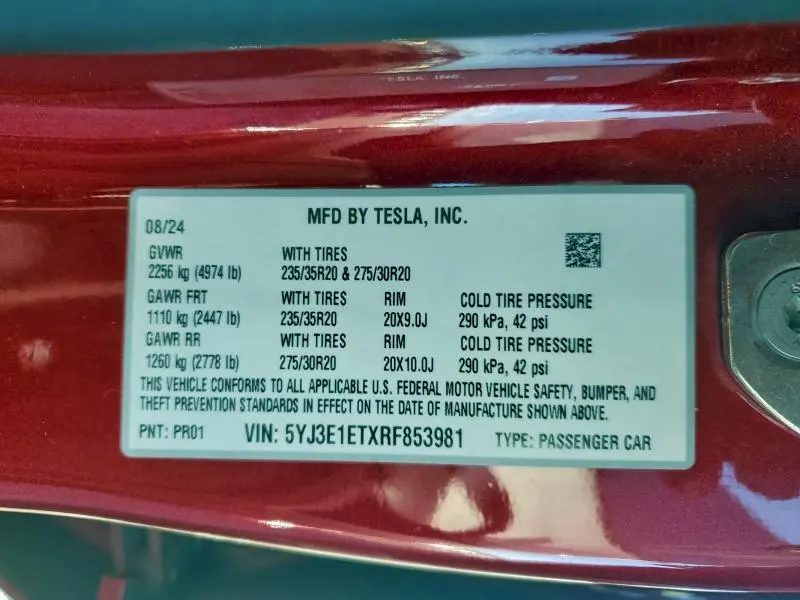 2024 TESLA MODEL 3   