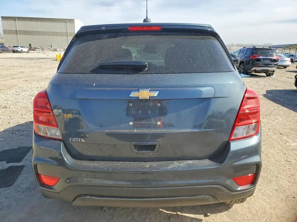 2021 CHEVROLET TRAX LS  