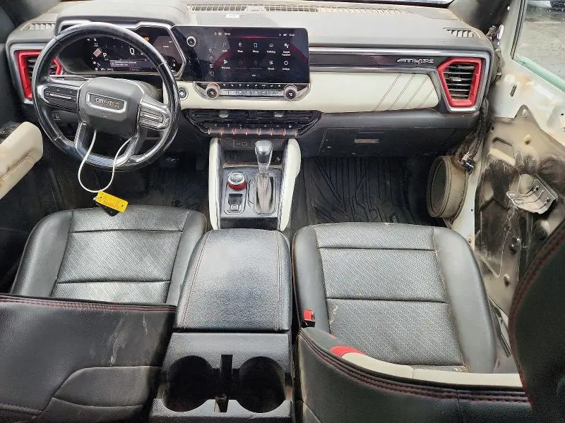 2023 GMC CANYON AT4X  