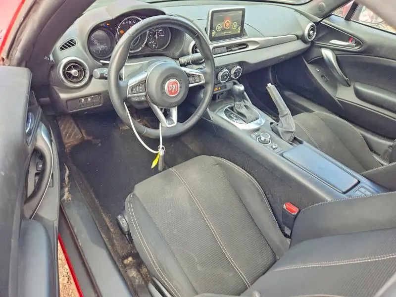 2017 FIAT 124 SPIDER CLASSICA  