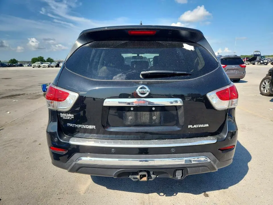 2015 NISSAN PATHFINDER S  