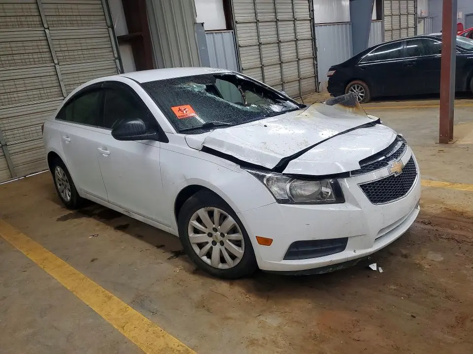 2011 CHEVROLET CRUZE LS  