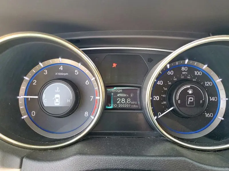 2013 HYUNDAI SONATA GLS  