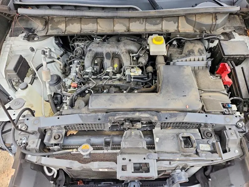 2023 NISSAN PATHFINDER SV  
