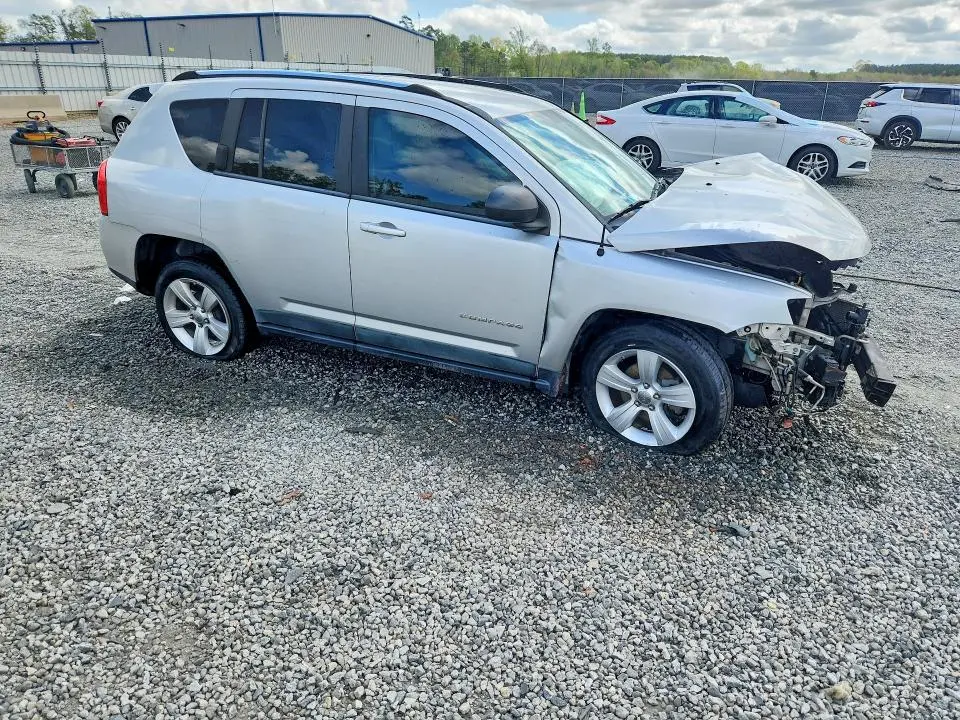 2011 JEEP COMPASS SPORT  