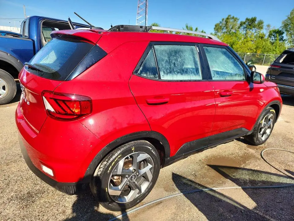 2023 HYUNDAI VENUE LIMITED  