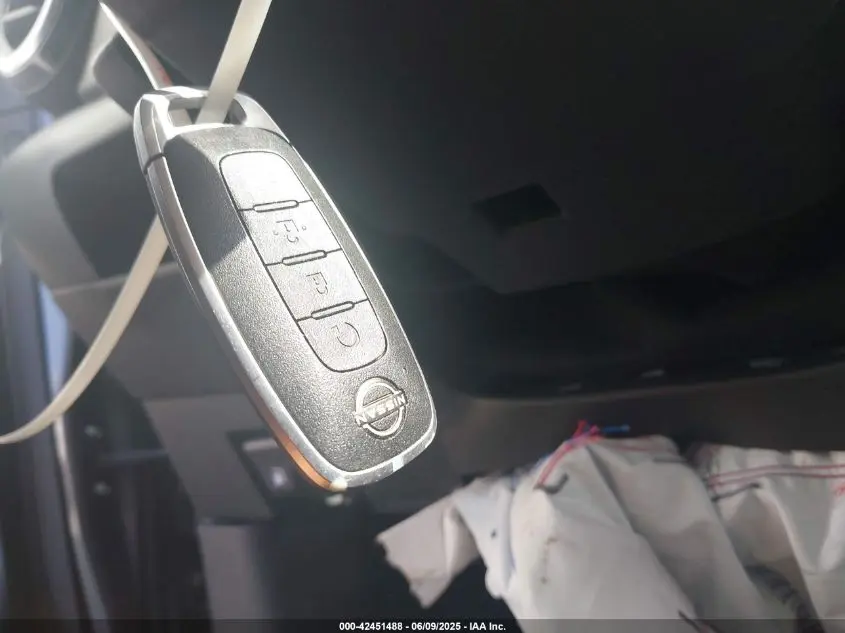 2023 NISSAN KICKS SV XTRONIC CVT