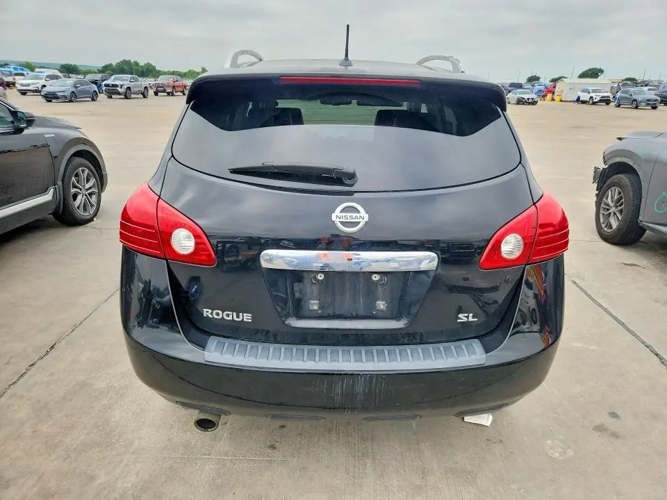2013 NISSAN ROGUE S  