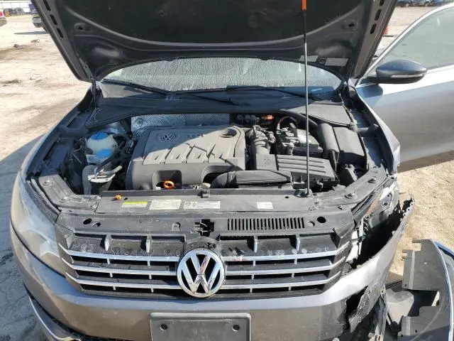 2012 VOLKSWAGEN PASSAT SE  