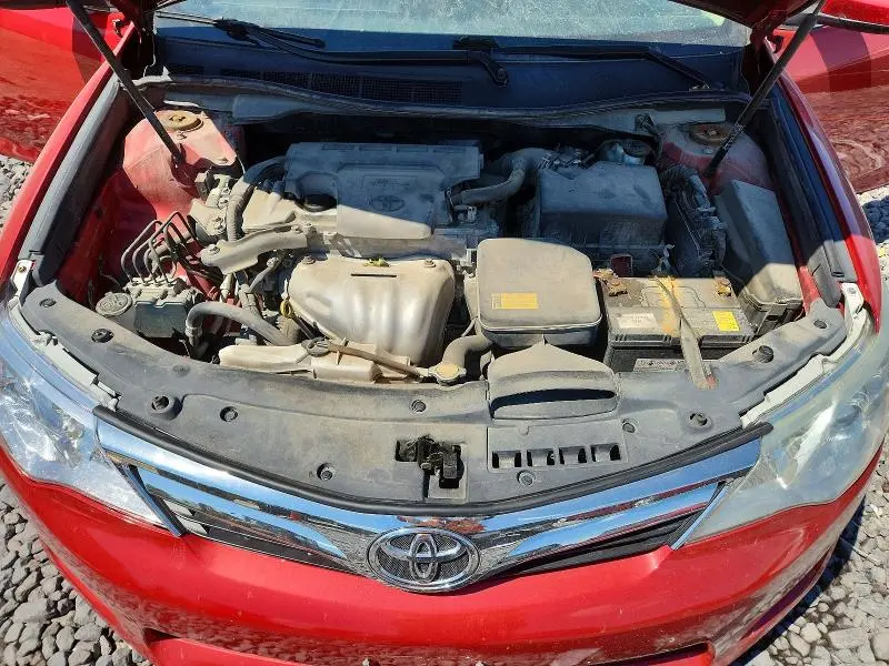 2014 TOYOTA CAMRY LE  
