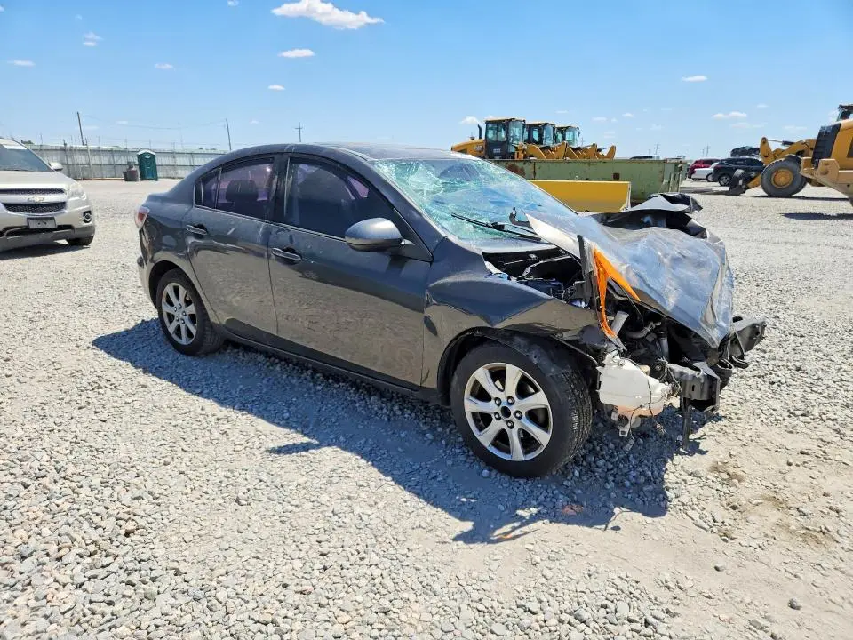 2010 MAZDA 3 I  