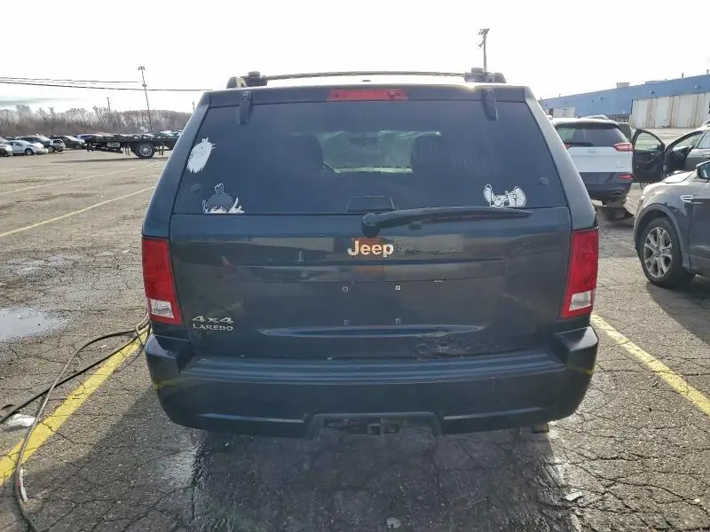 2010 JEEP GRAND CHEROKEE LAREDO  