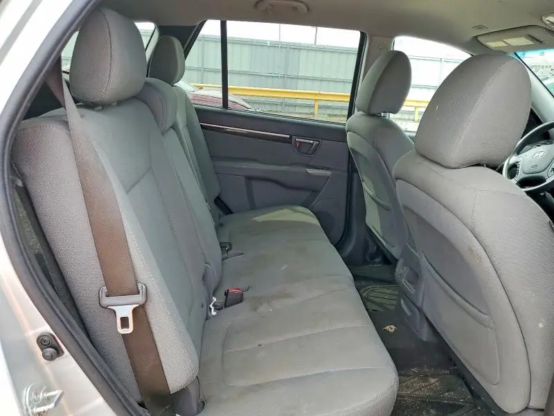 2011 HYUNDAI SANTA FE GLS  