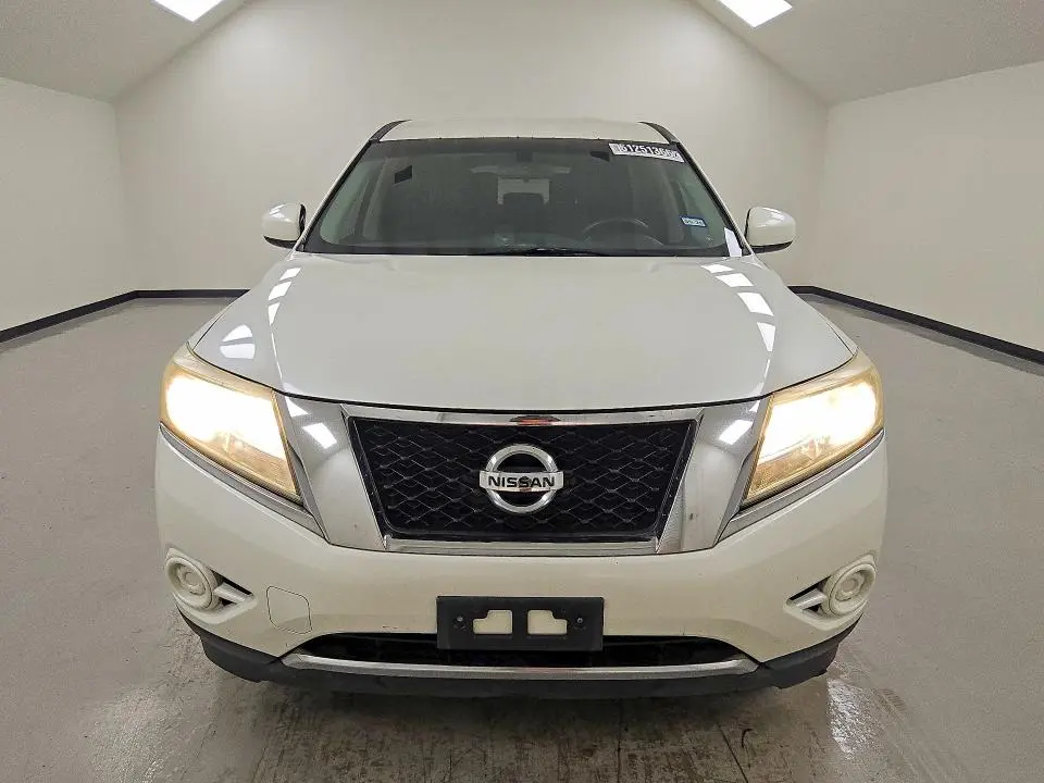 2015 NISSAN PATHFINDER S  