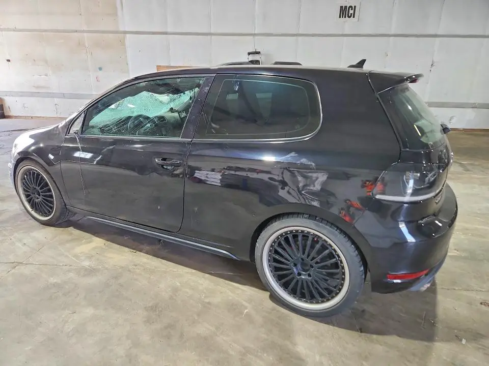 2011 VOLKSWAGEN GTI   