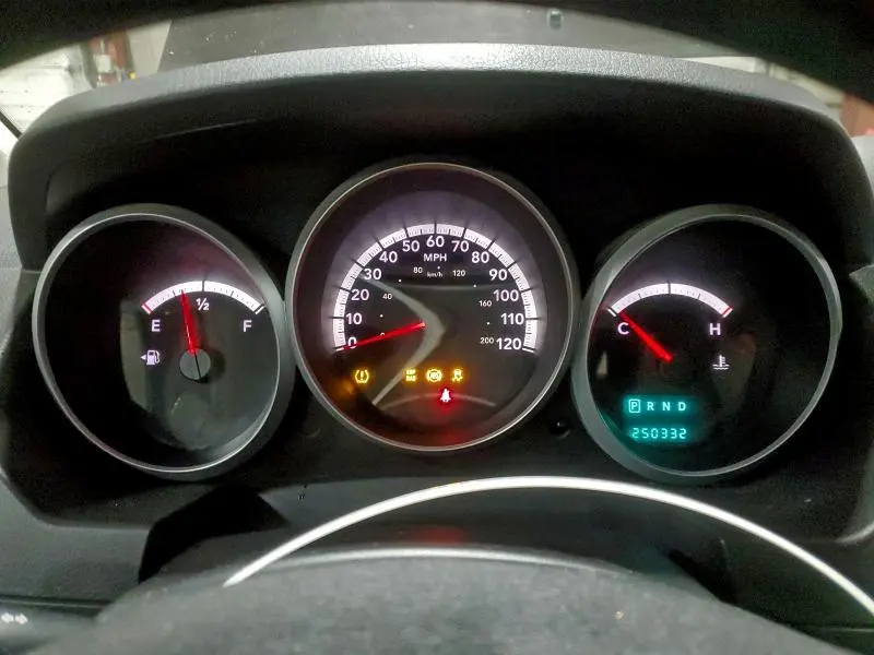 2010 DODGE GRAND CARAVAN SE  