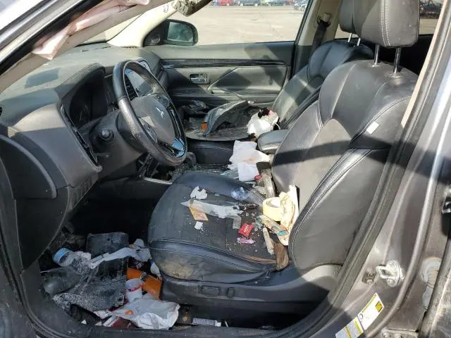 2019 MITSUBISHI OUTLANDER SE  