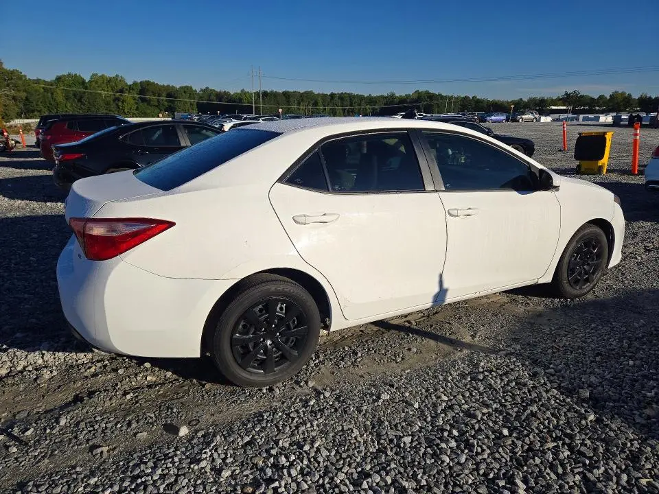 2018 TOYOTA COROLLA LE  