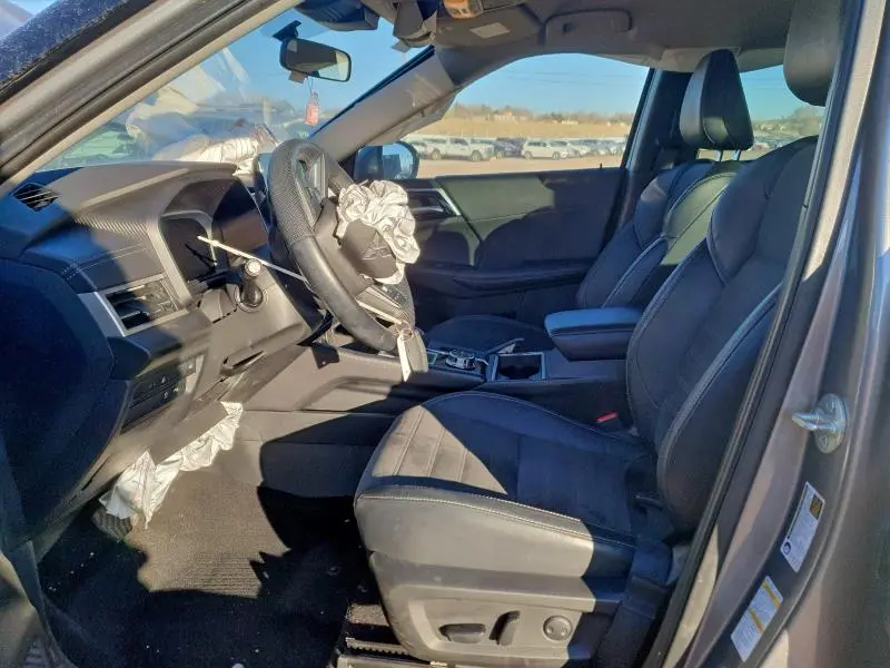 2023 MITSUBISHI OUTLANDER SE  