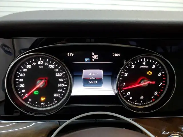 2017 MERCEDES-BENZ E 300  