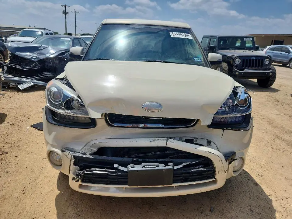 2013 KIA SOUL !  
