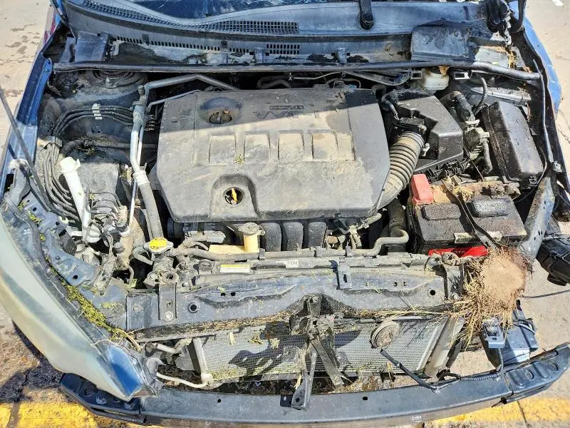 2014 TOYOTA COROLLA LE PLUS  