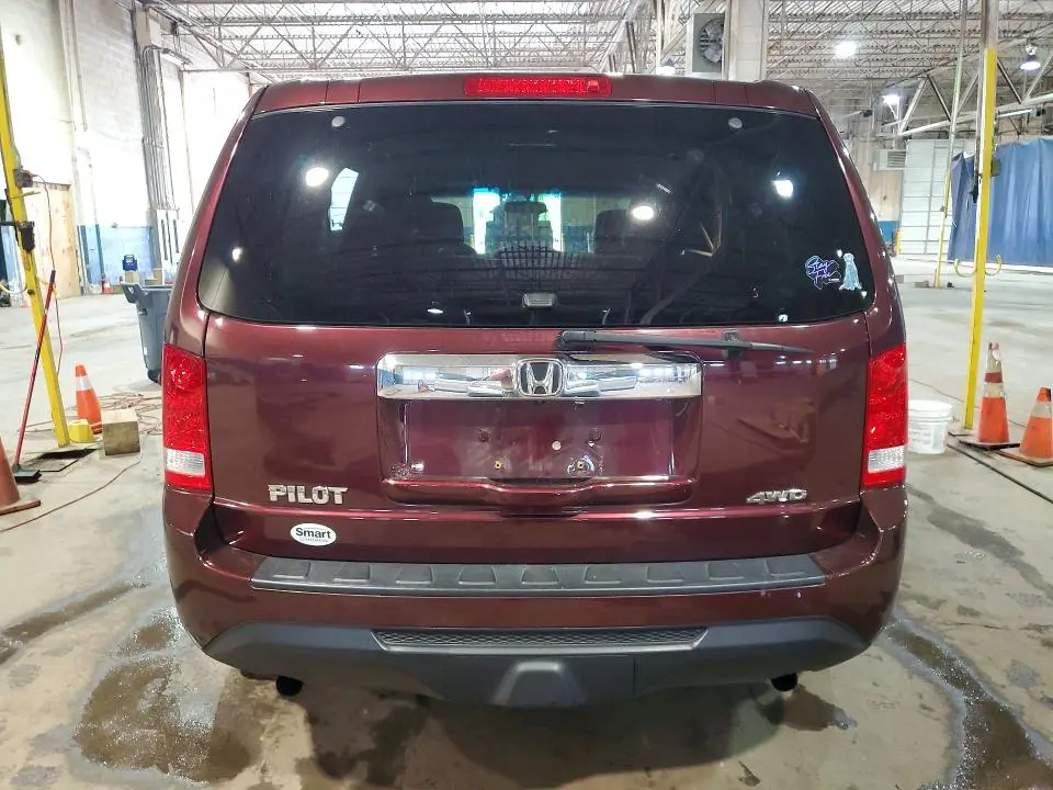 2015 HONDA PILOT LX  