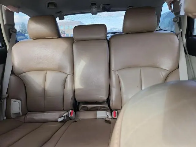 2010 SUBARU OUTBACK 2.5I PREMIUM  