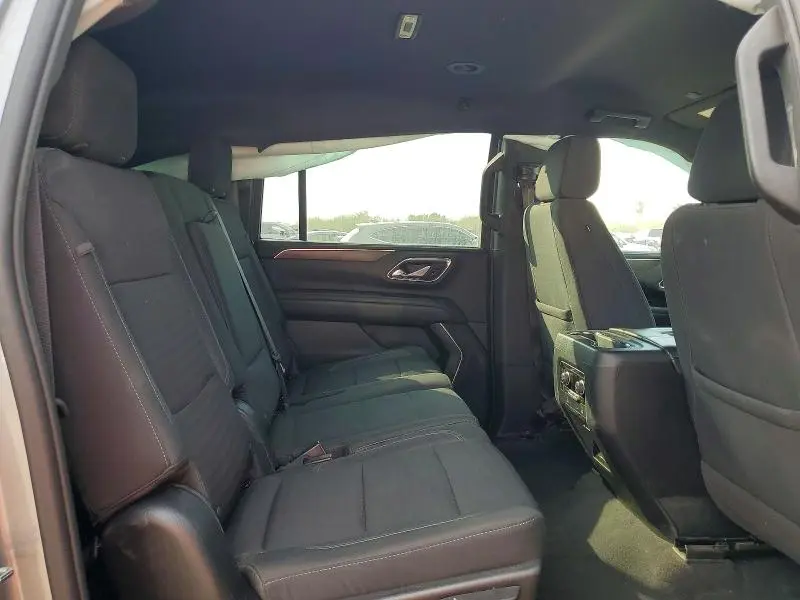 2023 CHEVROLET SUBURBAN K1500 LS  