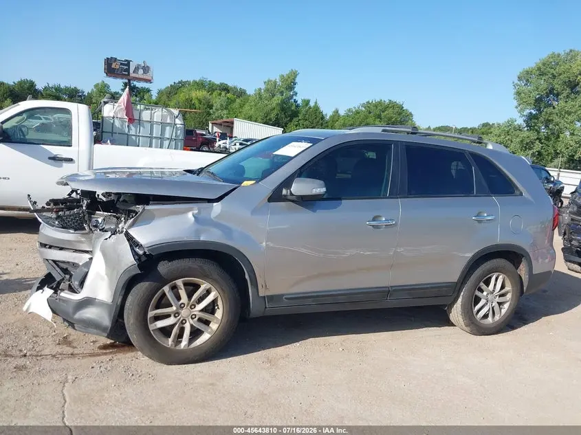 2014 KIA SORENTO LX