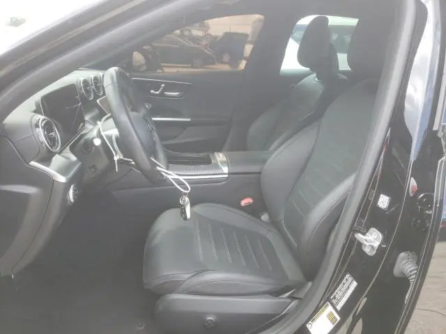 2024 MERCEDES-BENZ C 300  