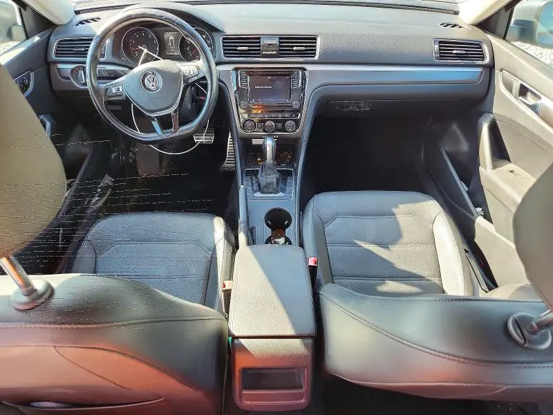 2018 VOLKSWAGEN PASSAT S  