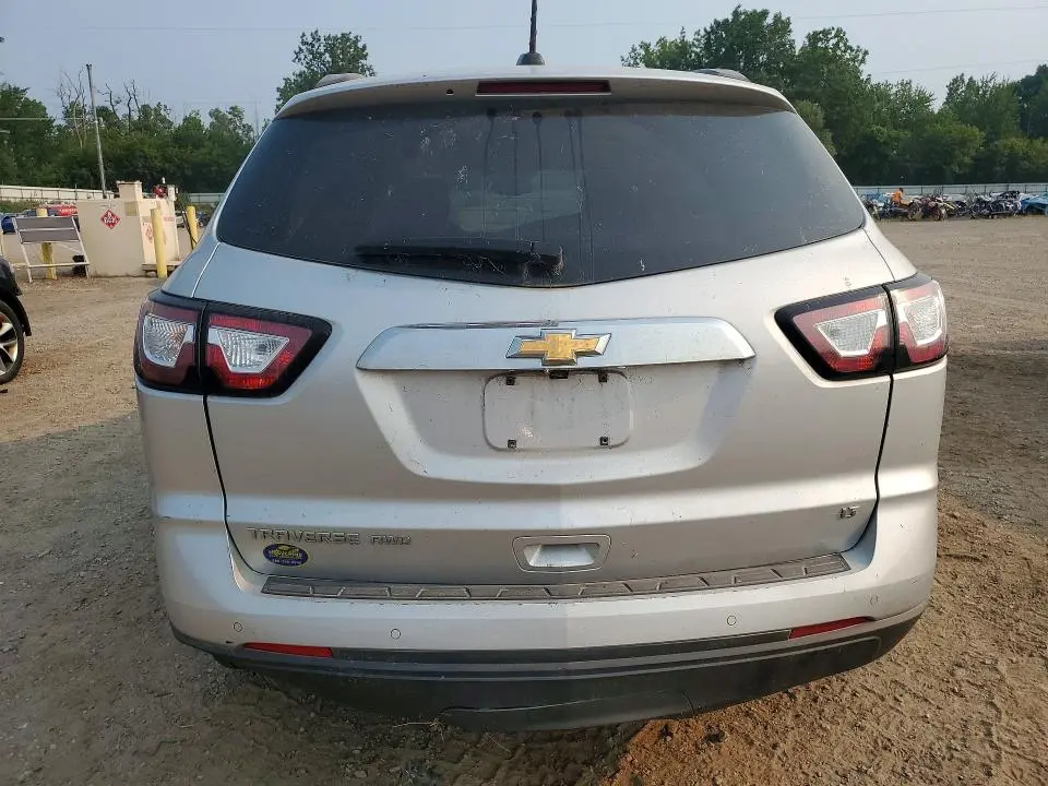 2017 CHEVROLET TRAVERSE LT  