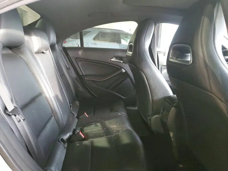 2014 MERCEDES-BENZ CLA 250 4MATIC  