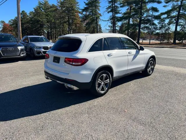 2016 MERCEDES-BENZ GLC 300  