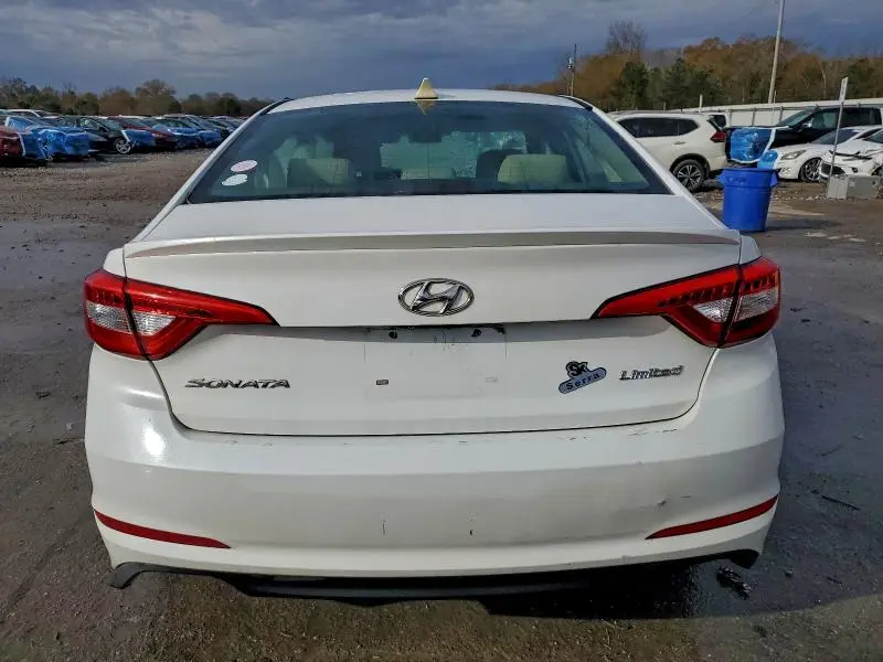 2016 HYUNDAI SONATA SPORT  