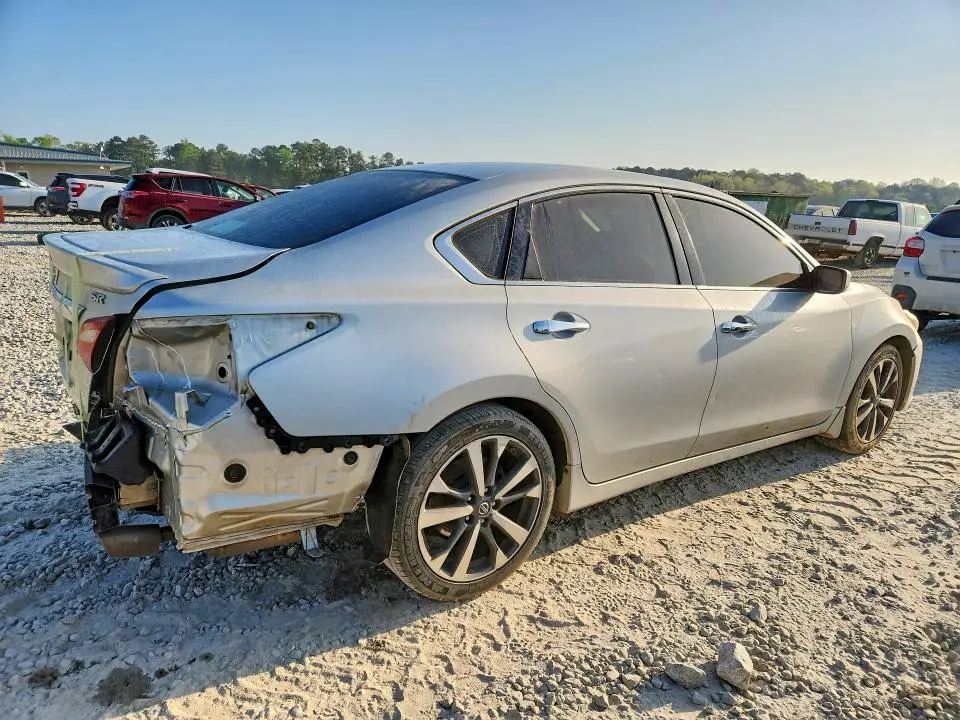 2017 NISSAN ALTIMA 2.5 SR  