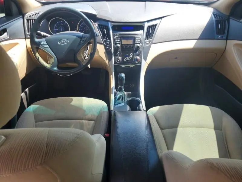 2011 HYUNDAI SONATA GLS  