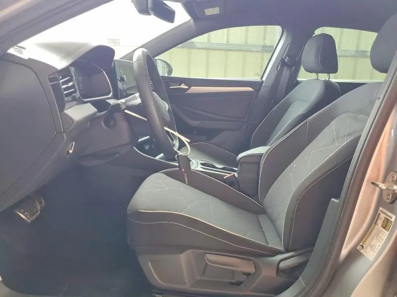 2025 VOLKSWAGEN JETTA SPORT  