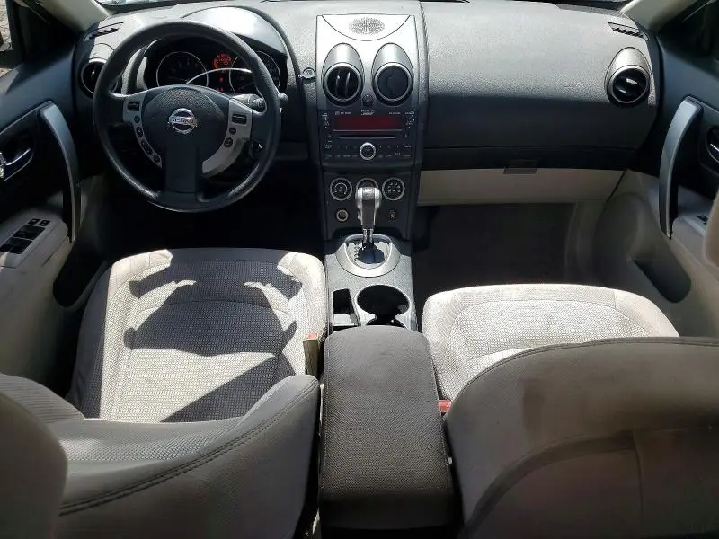 2010 NISSAN ROGUE SL  