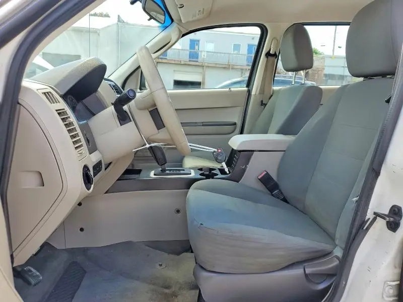 2012 FORD ESCAPE XLS  