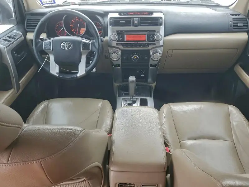 2011 TOYOTA 4RUNNER SR5  