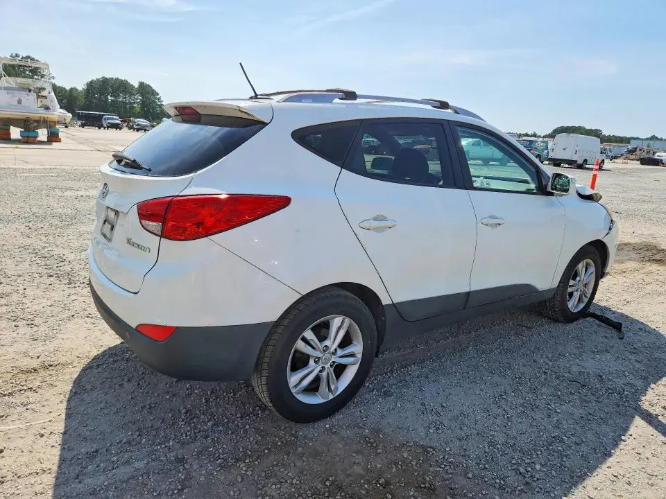 2013 HYUNDAI TUCSON GLS  