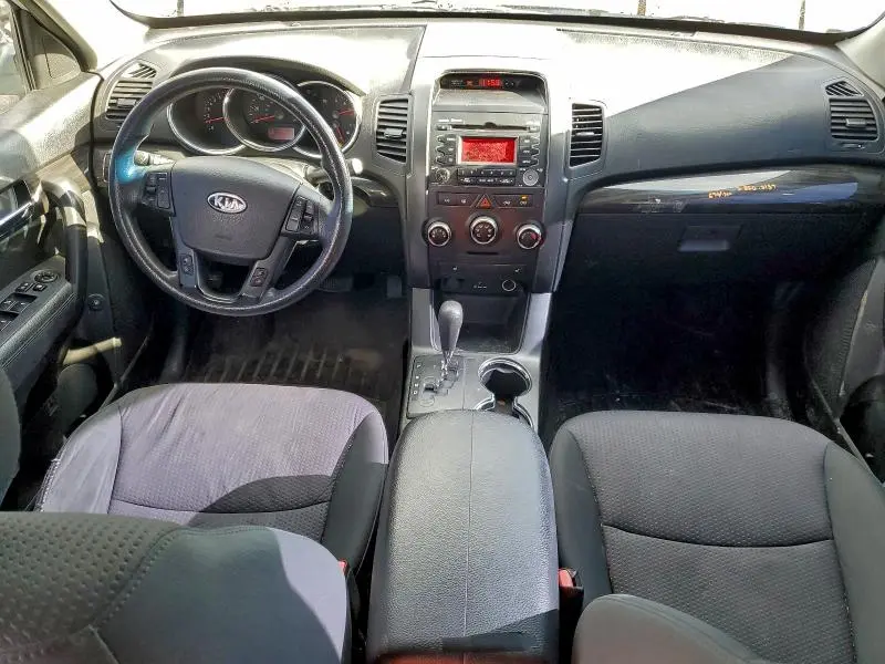 2012 KIA SORENTO BASE  