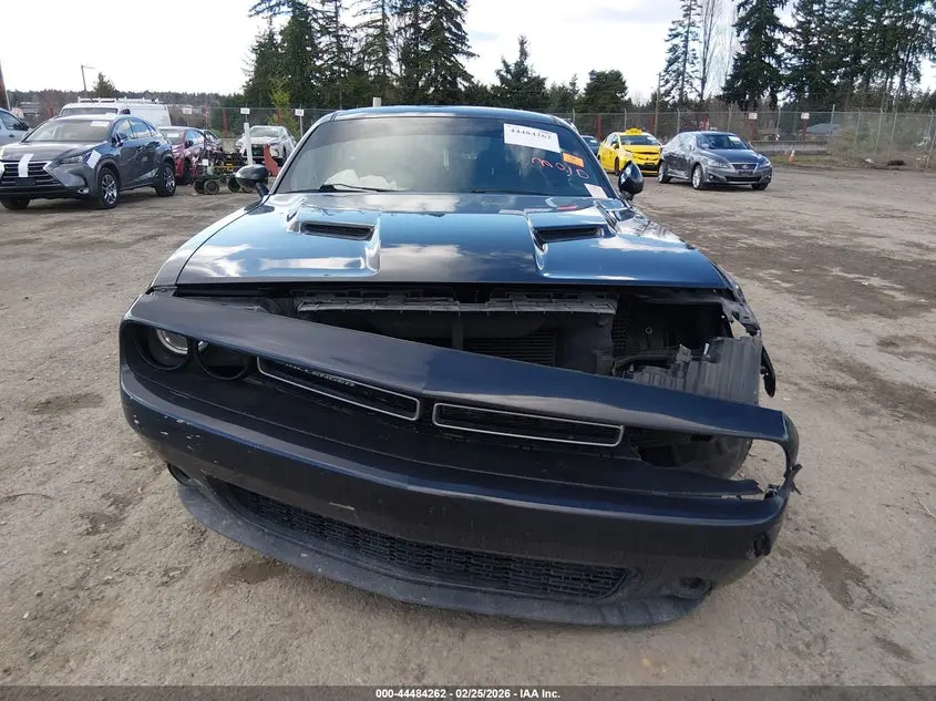 2019 DODGE CHALLENGER SXT