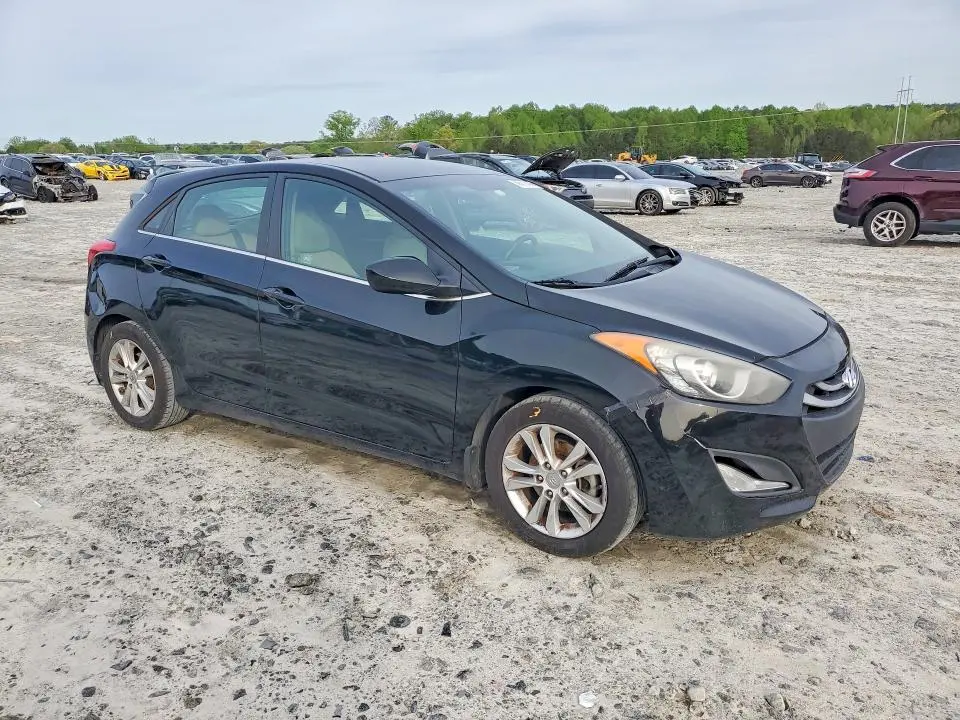 2013 HYUNDAI ELANTRA GT BASE  